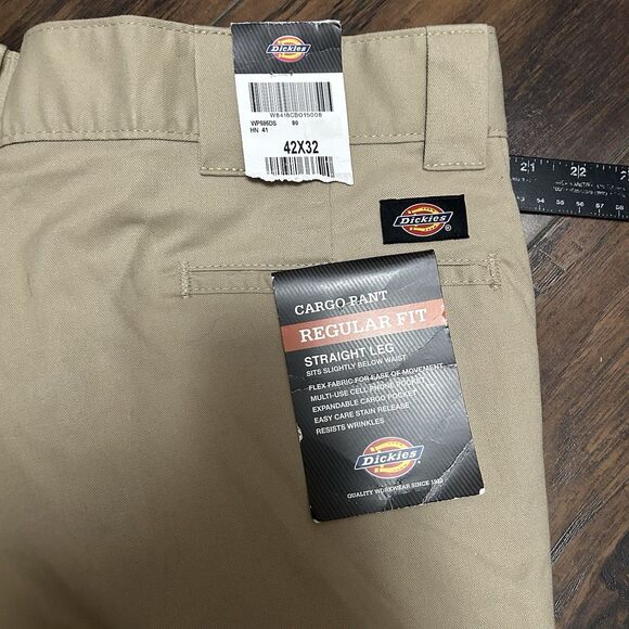 NWT Mens Dickies Cargo Regular Fit Straight Leg Khaki Pants Size 42 X 32 WP595DS - Picture 6 of 8